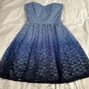 B. Darlin strapless ombré blue lace dress. Size 3/4